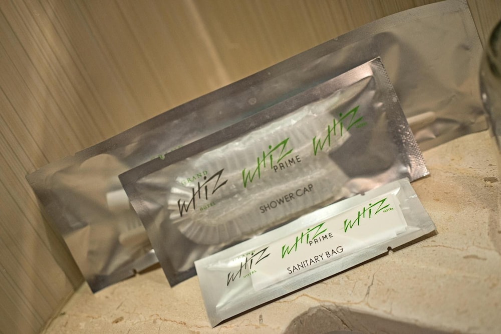 WHIZ PRIME HOTEL DARMO HARAPAN SURABAYA 12/26