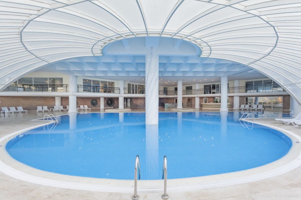 Starlight Resort Hotel 47/82
