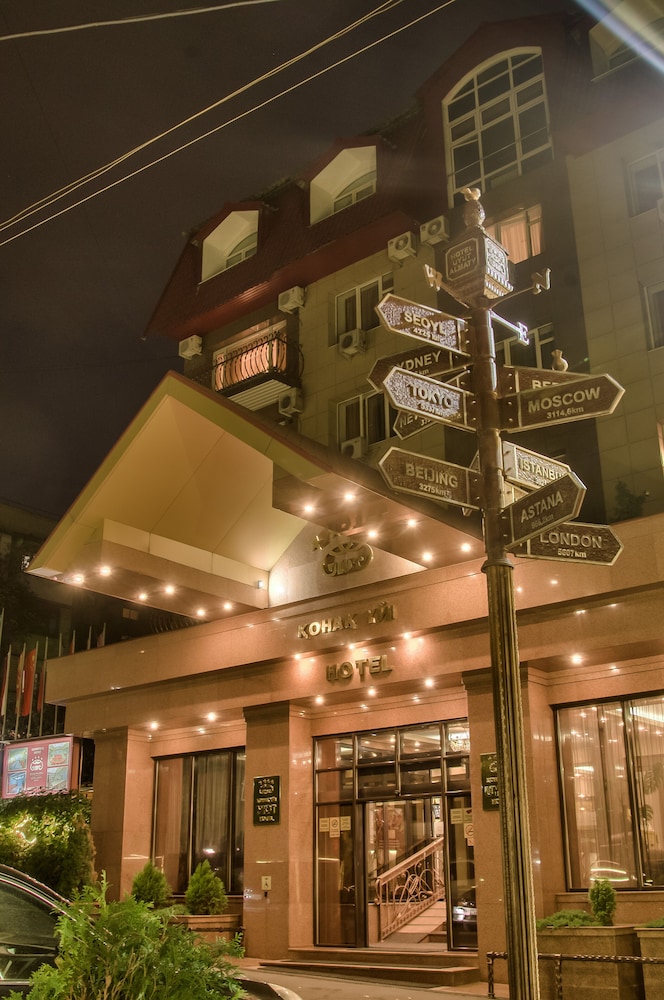 Uyut Hotel photo4