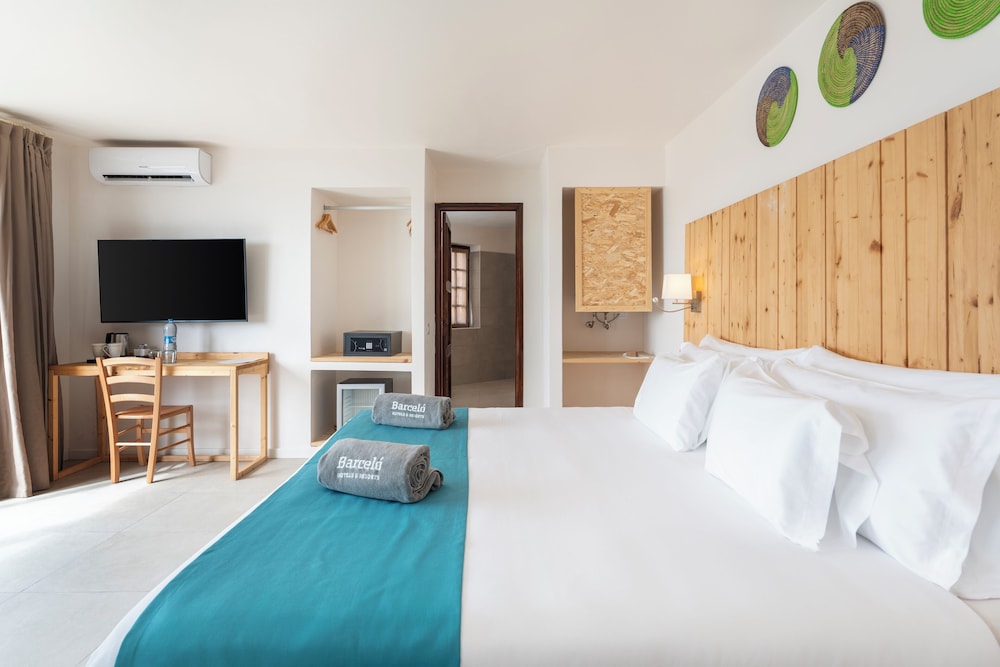 Ahg Marine Club Beach Resort 25/60