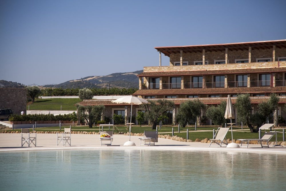 Eco Resort Dei Siriti 3/59