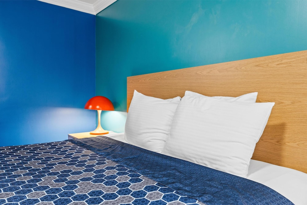 Signature Inn San Jose 36/58