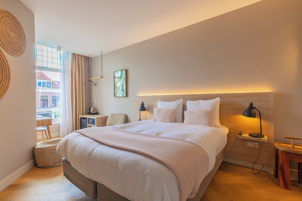 Rembrandt Hotel Leiden 12/42