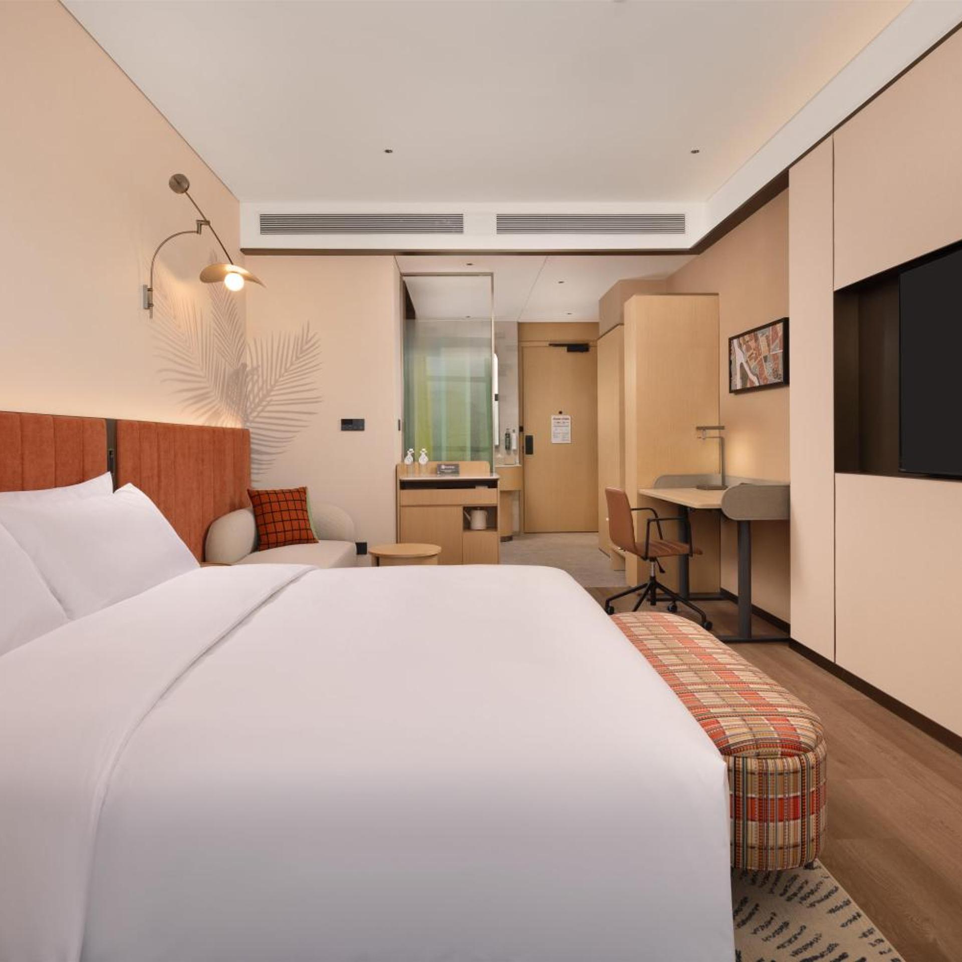 Hilton Garden Inn Jinghe County 17/52