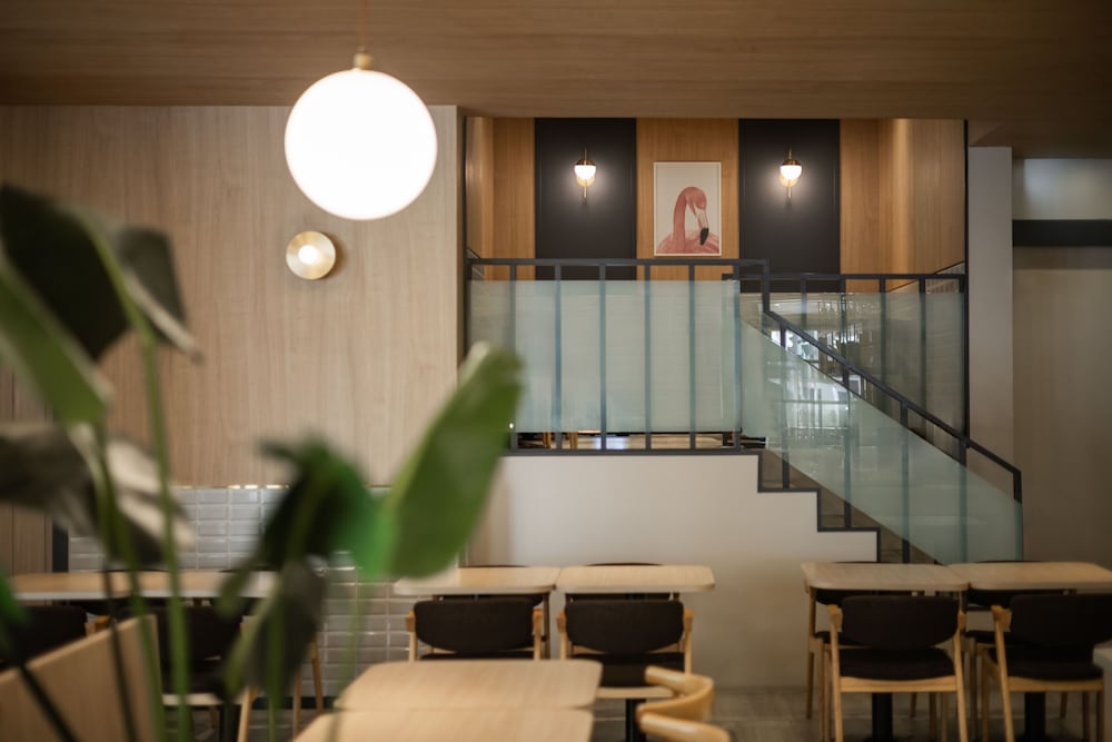 Kindness Hotel Liouhe Night Market Zhongzhen 43/51