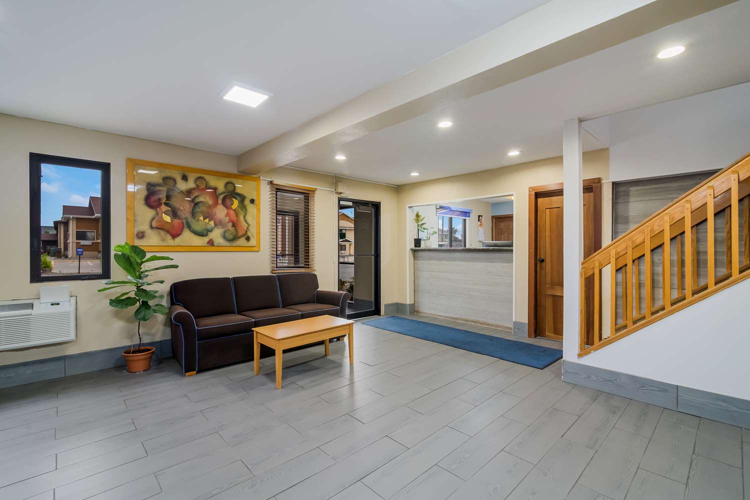 Americas Best Value Inn Fargo 28/35