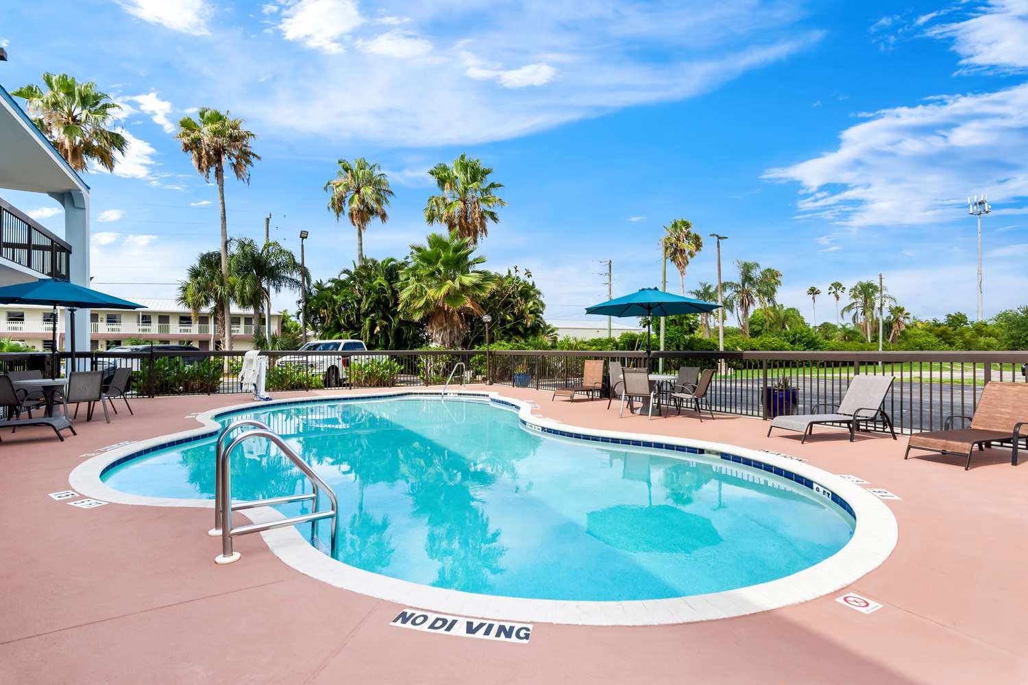 Best Western Lake Okeechobee 32/33