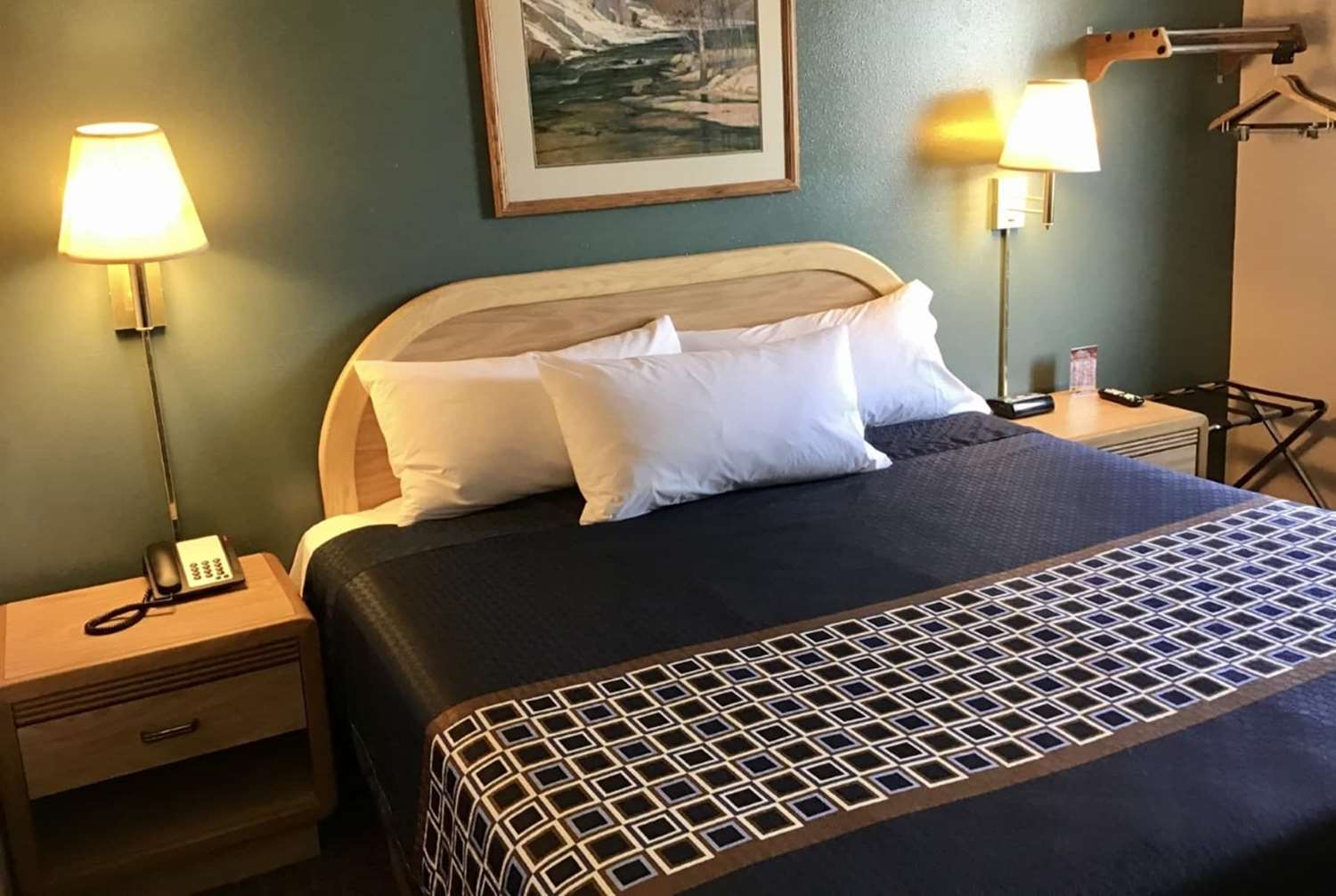 Travelodge by Wyndham Worland 12/24