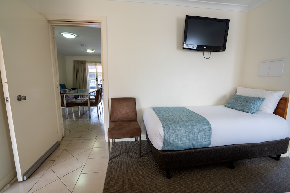 KALBARRI EDGE RESORT 24/70