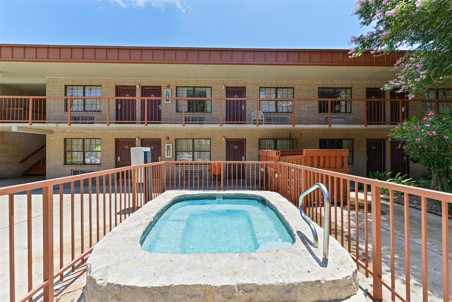 Americas Best Value Inn & Suites Victoria 34/34