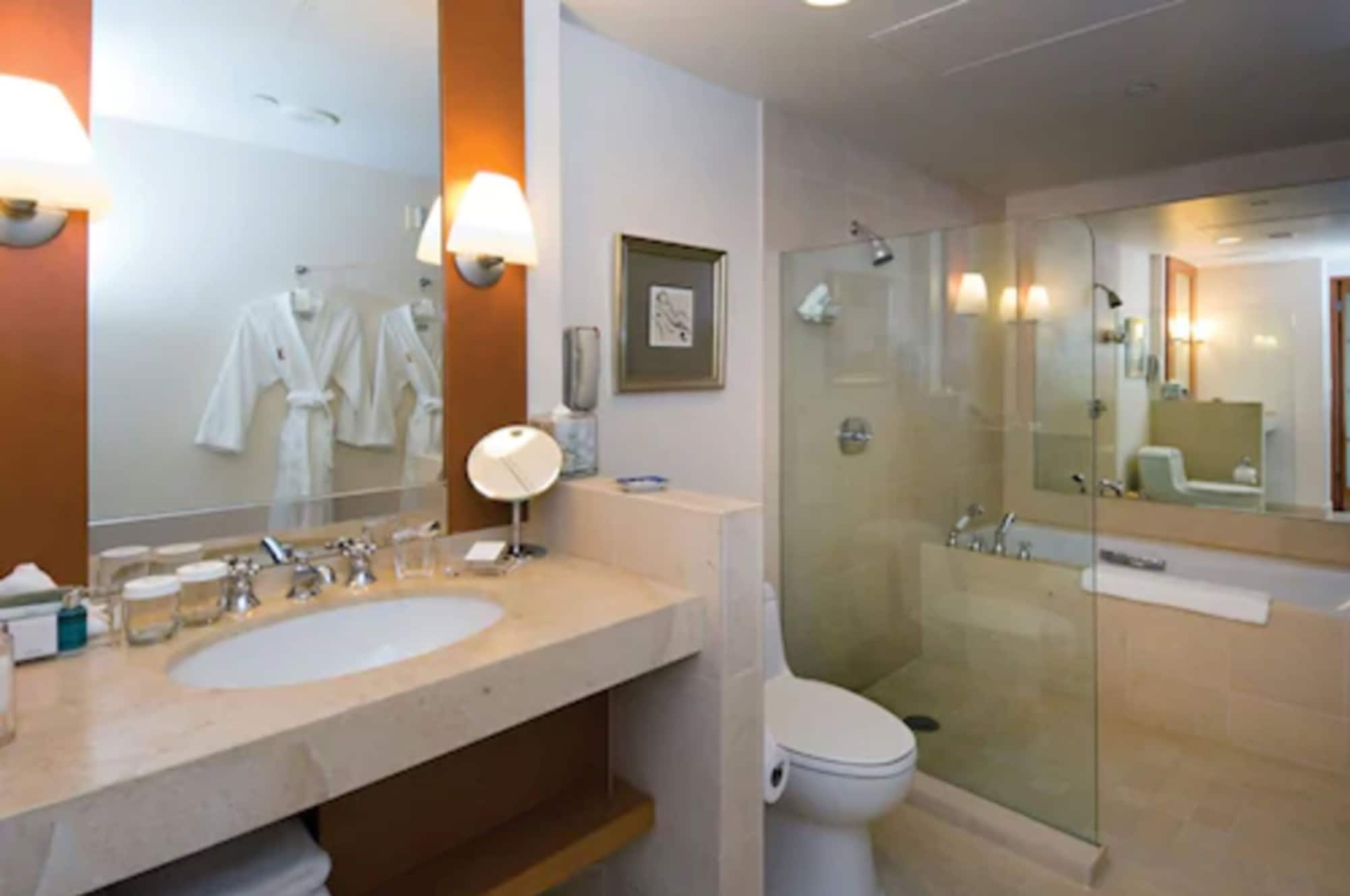 1 BEDROOM, CAMPTON, SUITE