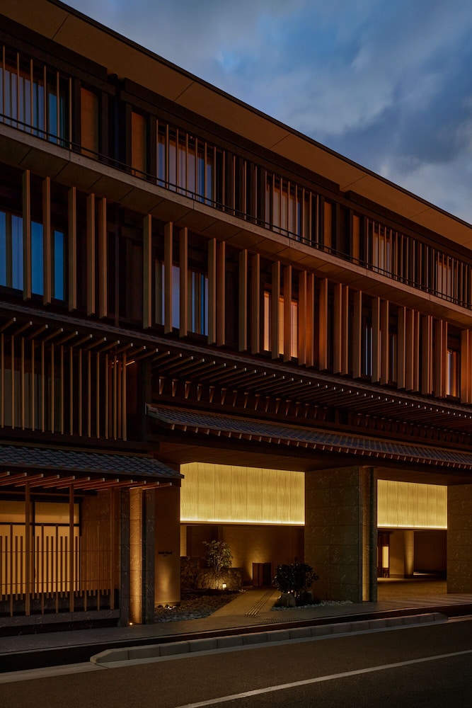 Dusit Thani Kyoto in KYOTO