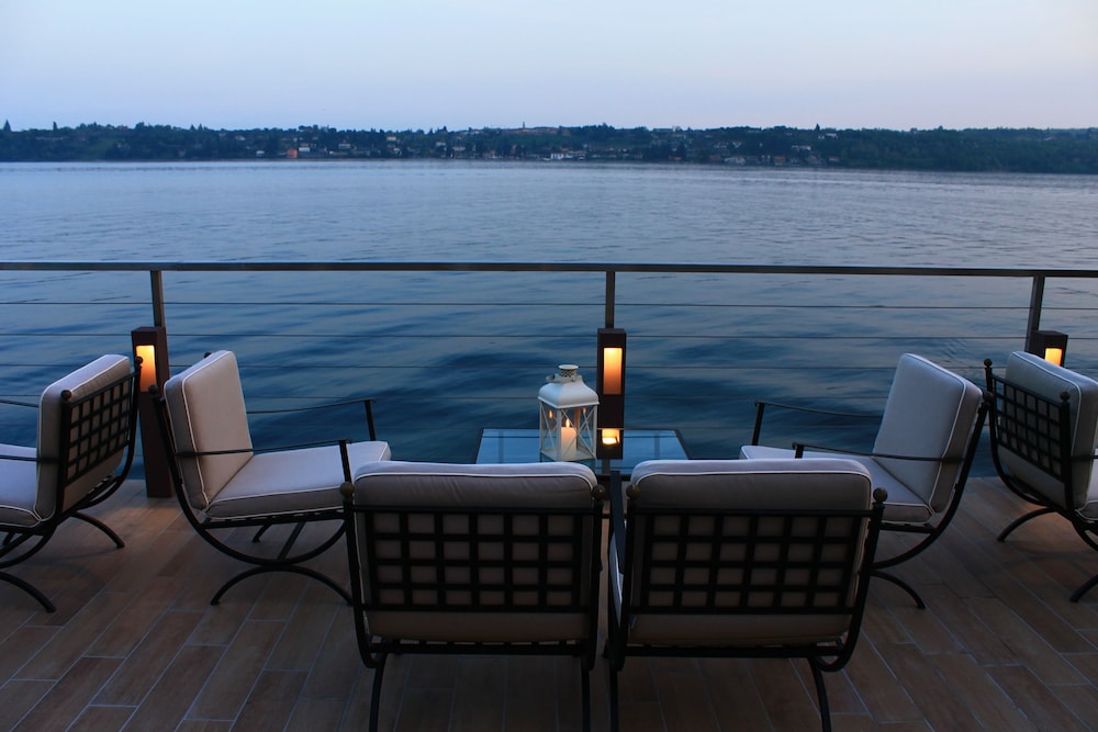 Hotel Spiaggia D Oro 50/54