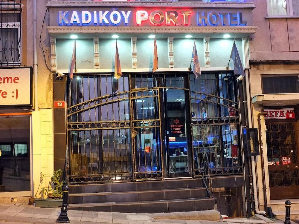 カドゥキョイ ポート ホテル 写真5