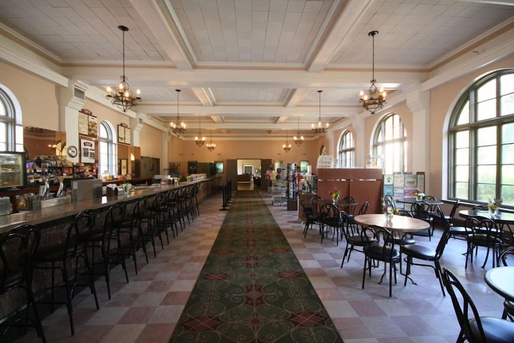 The Lodge At Wakulla Springs 44/59