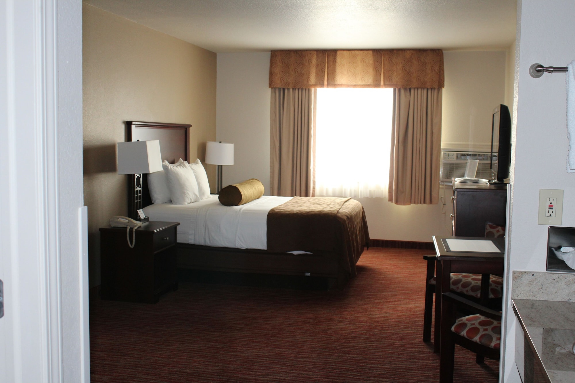 Standard, King Bed, Pet Friendly