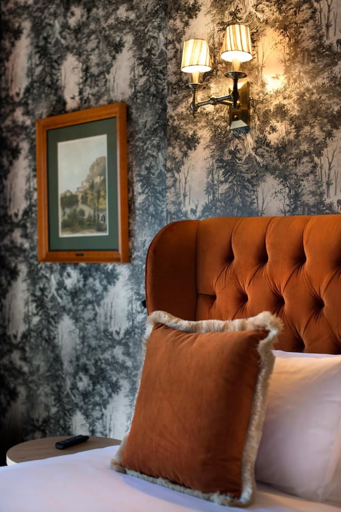 Casa Verbena Madrid, Outset Collection by Hilton 36/46