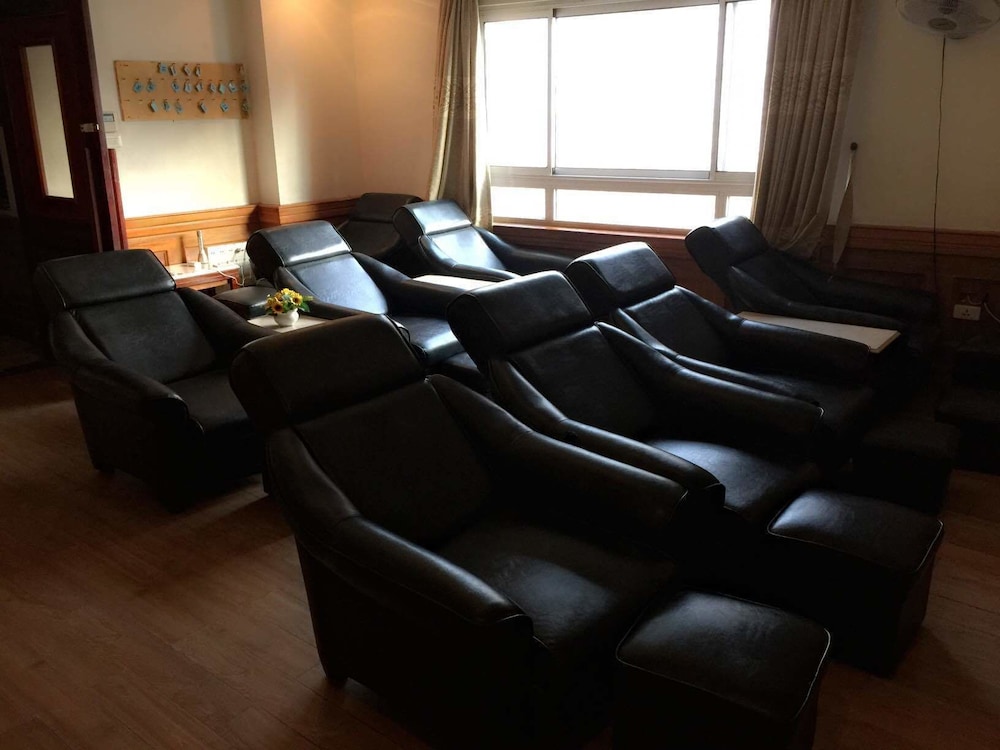 A25 Hotel 221 Bach Mai 43/59