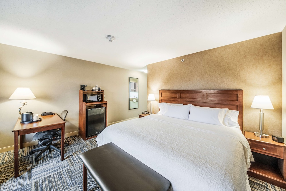 Hampton Inn Greenfield 17/36