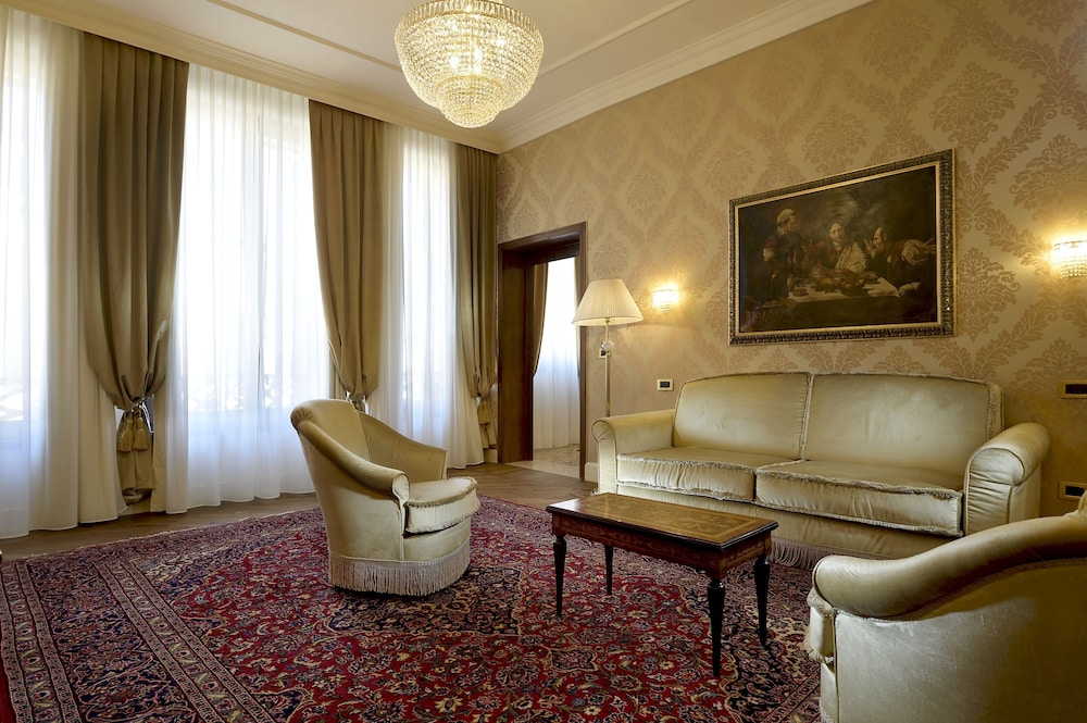 Hotel Ai Cavalieri Di Venezia 47/77