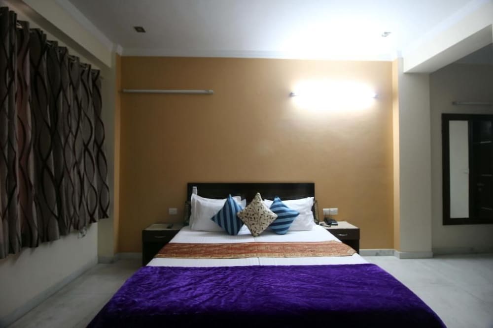 Divine Residency By Royal Collection photo3