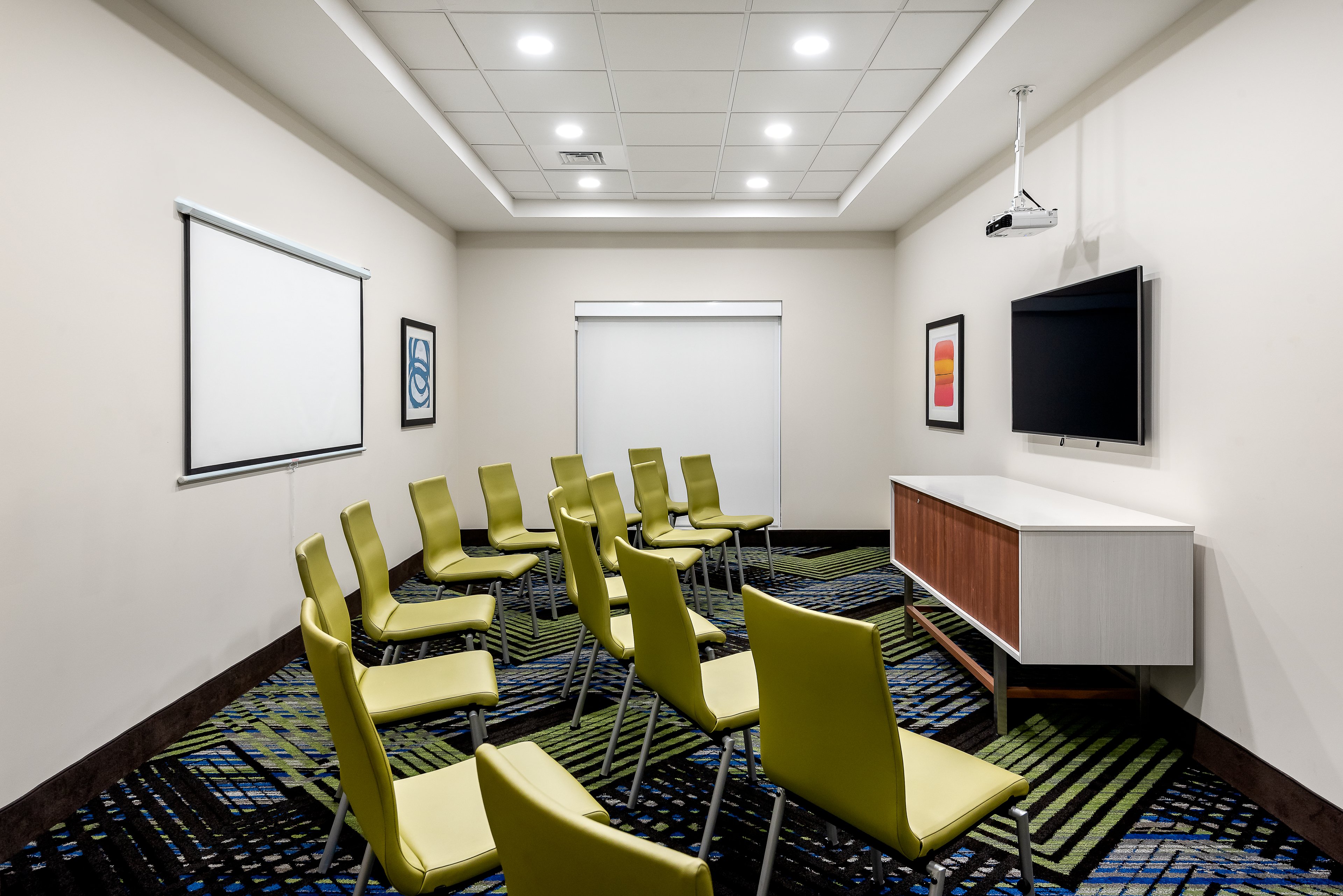 Holiday Inn Express & Suites Punta Gorda 36/45
