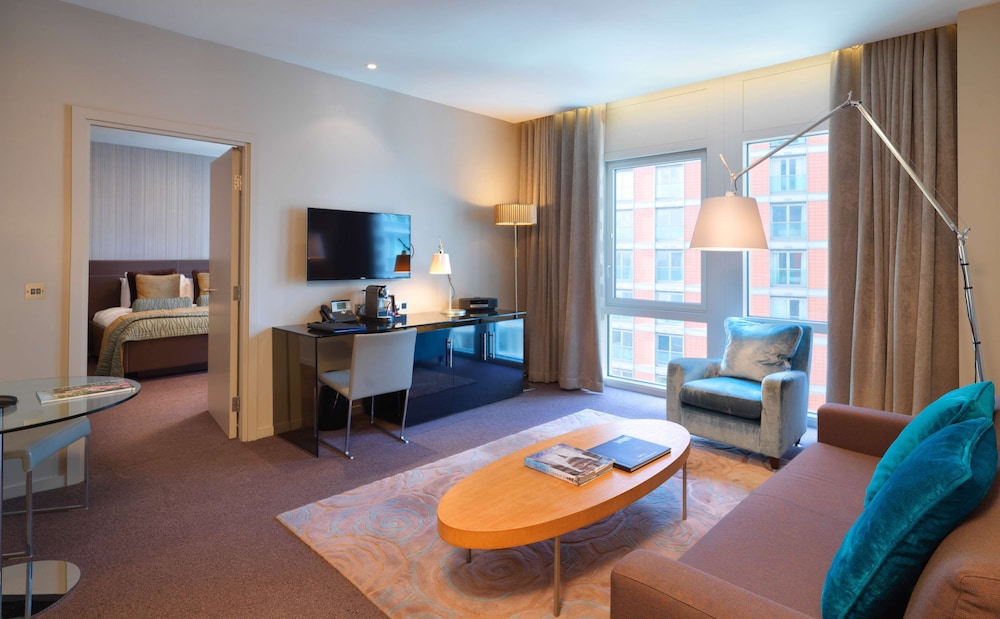 Radisson Blu Hotel, London Canary Wharf East 51/74