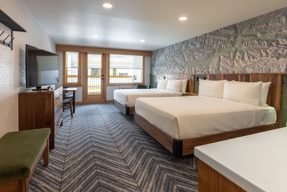 Hotel Canoe & Suites 27/59