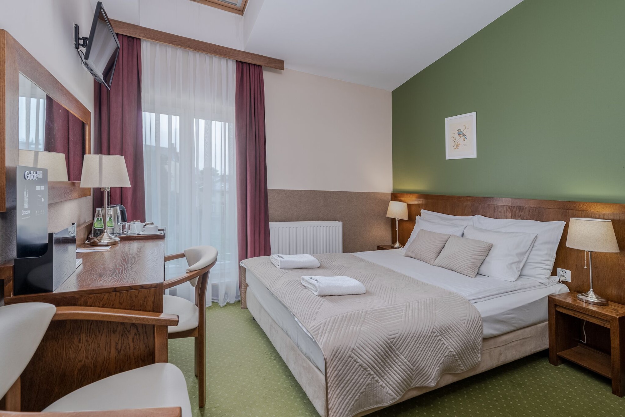 PREMIUM, DOUBLE BED, GARDEN VIEW