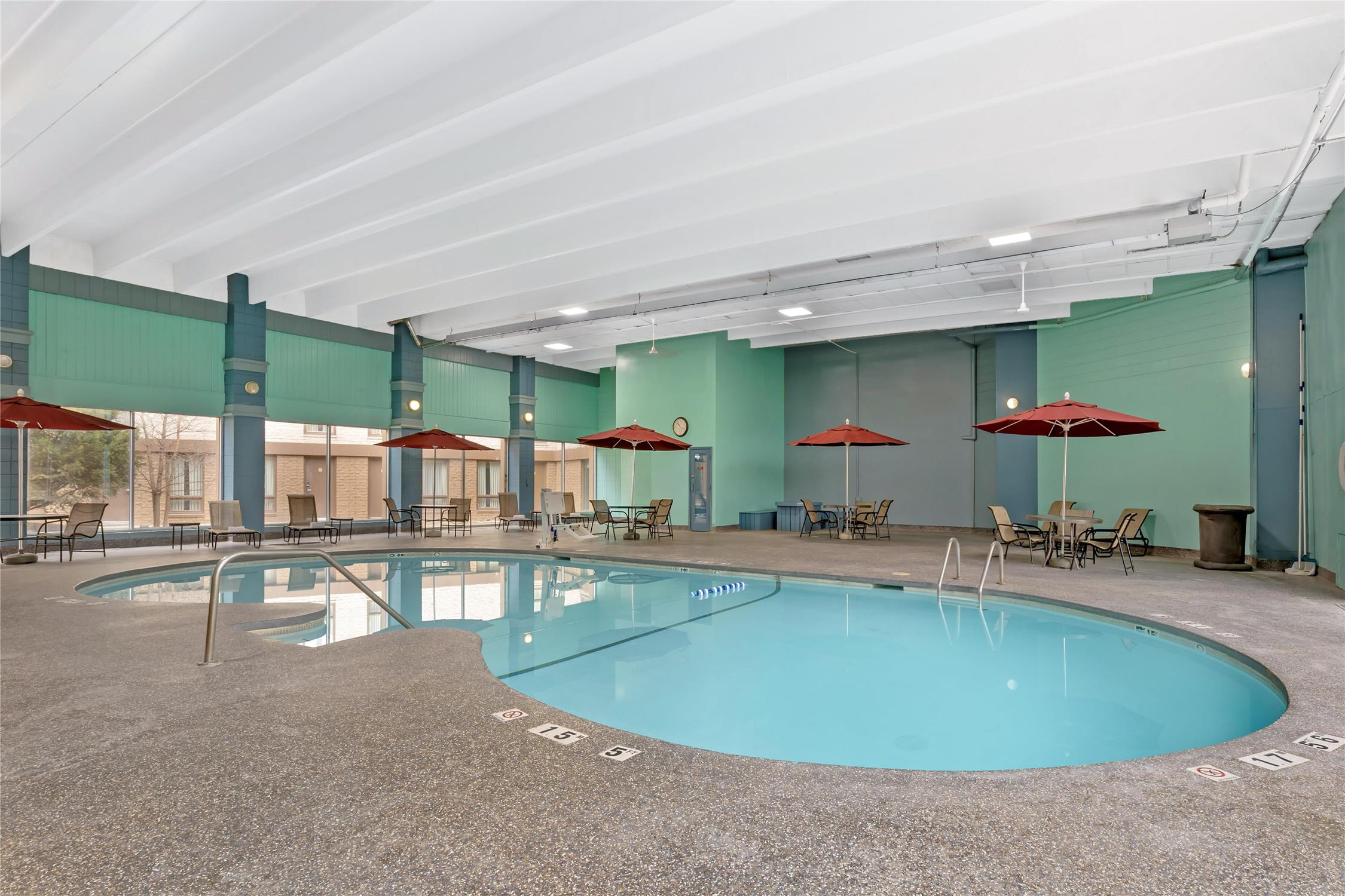 Best Western Holiday Lodge 10/42