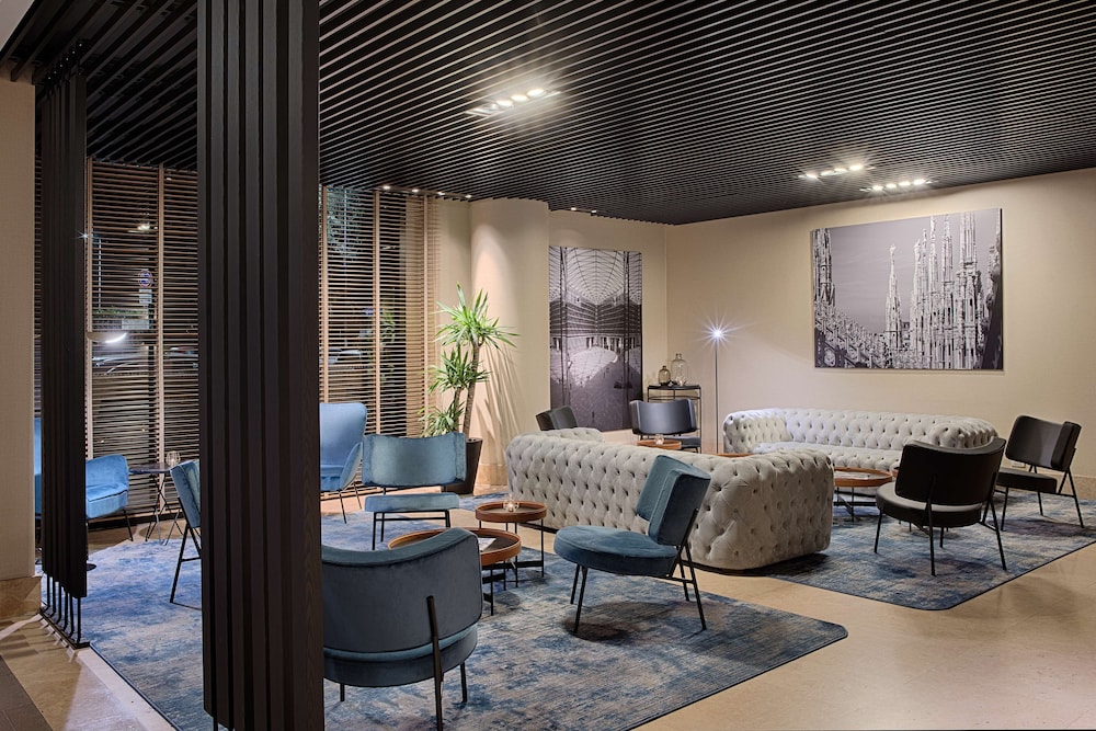 RADISSON BLU HOTEL MILAN 43/68