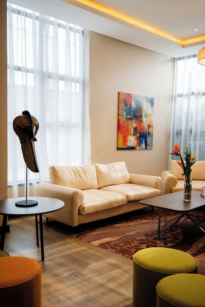 Trademark Suites at Enaki Town 30/60