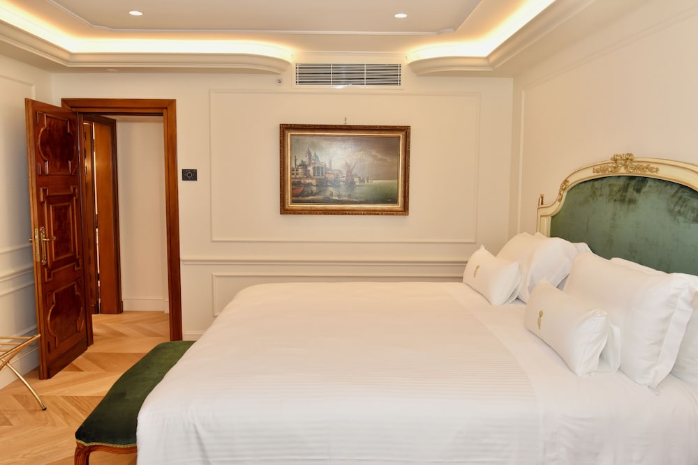 Executive, Suite, King Bed