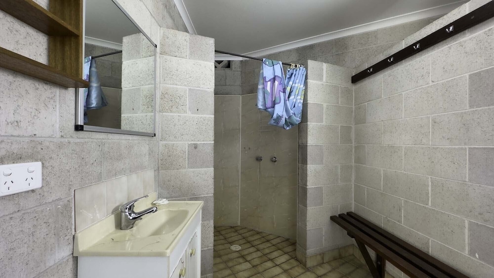 Retro, Caravan, Bel Air, External Bathroom
