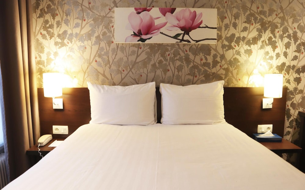 Timhotel Odessa Montparnasse 36/58