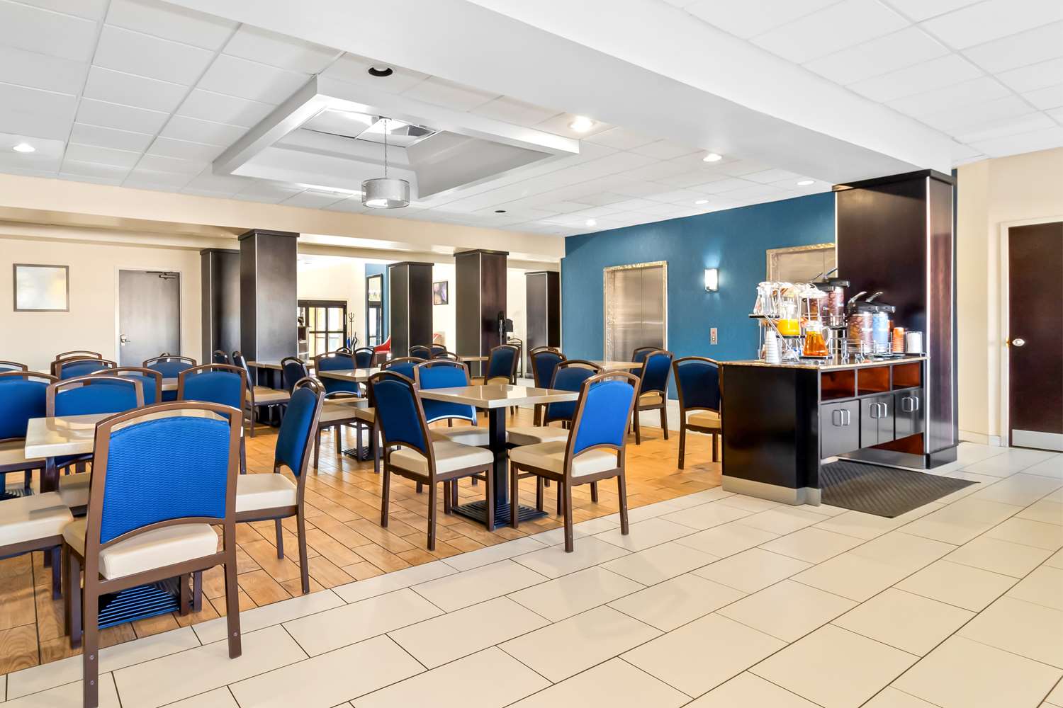 Comfort Suites Lumberton North 46/53