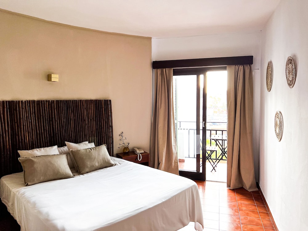 Azuline Galfi Hotel - Adults Only 11/50