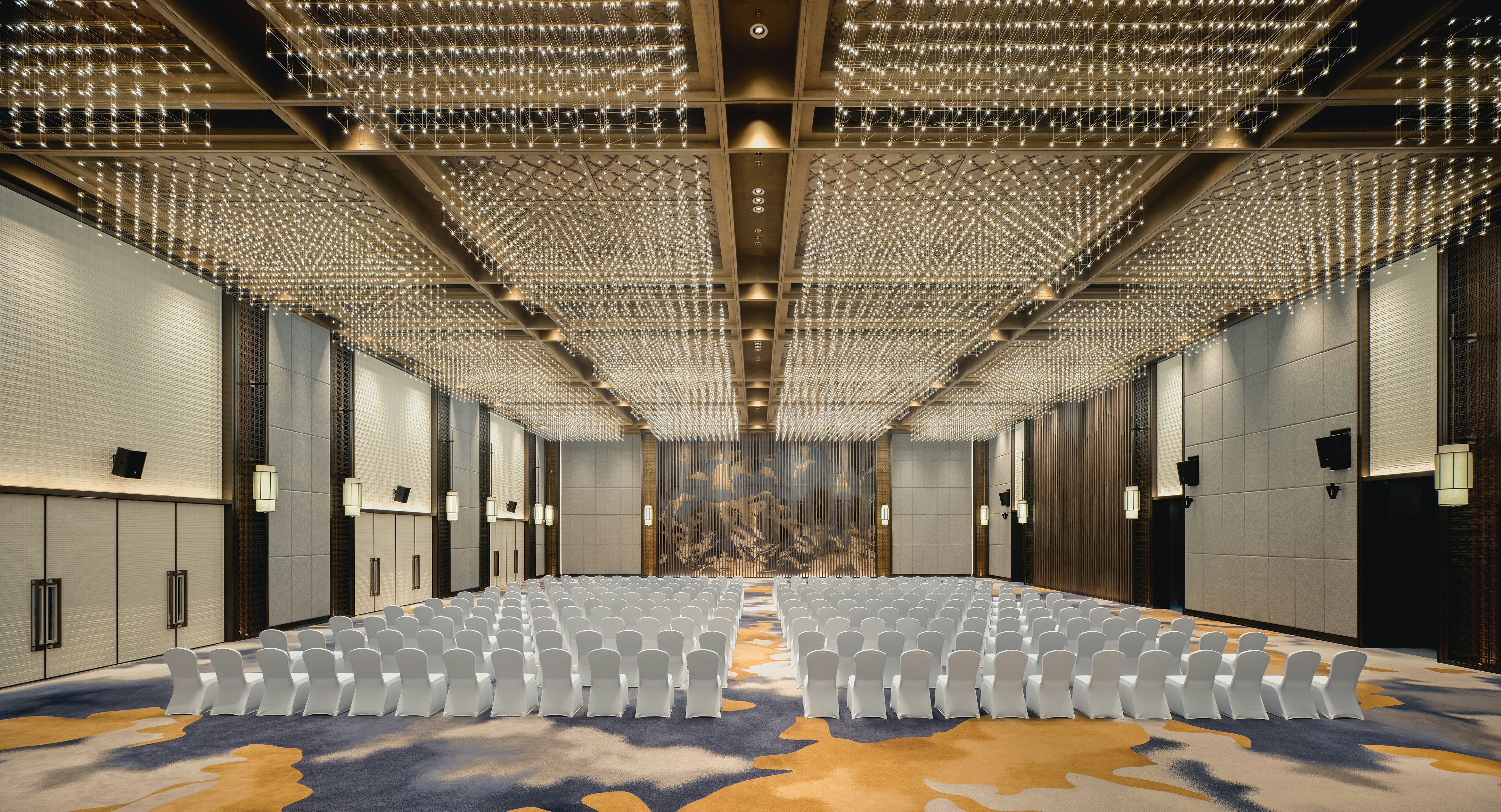 HUALUXE Kunshan Huaqiao an IHG Hotel 13/50