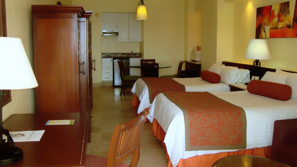 Royal Villas Resort Hotel 18/65