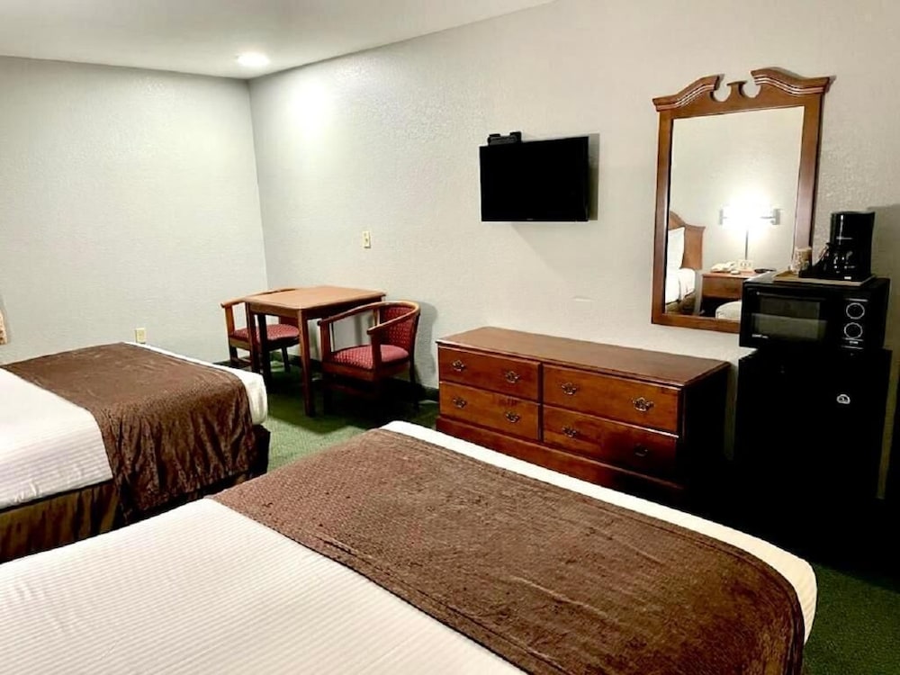 Star City Inn Suites 22/45