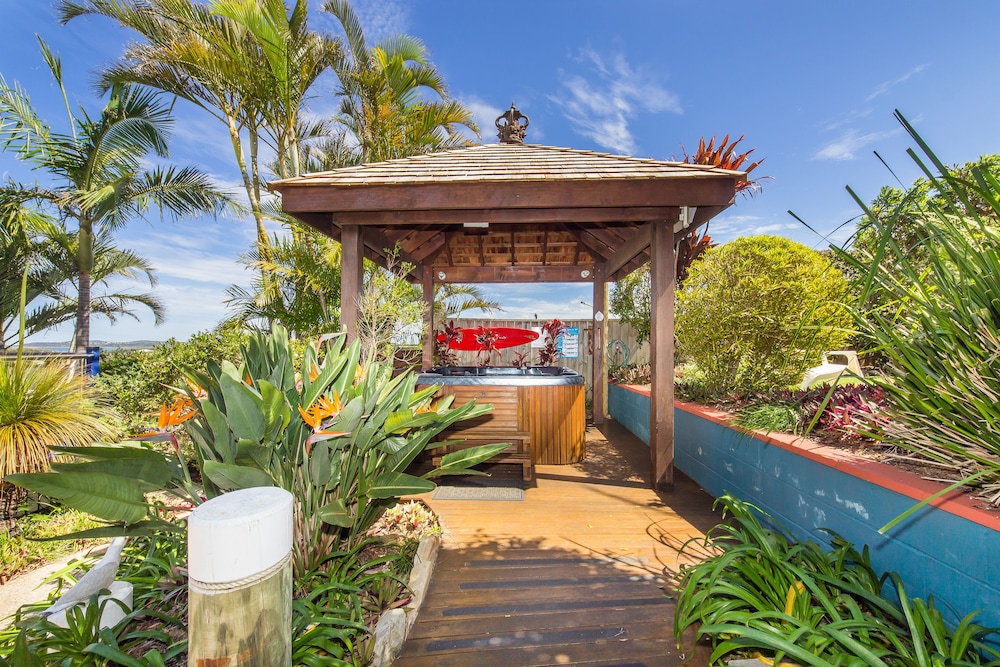 CLUB YAMBA LUXURY HOLIDAY VILLAS 59/64