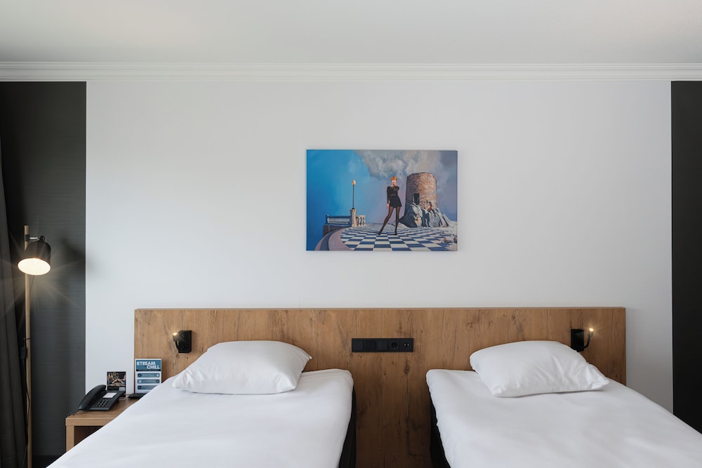 GOLDEN TULIP KEYSER BREDA 13/64