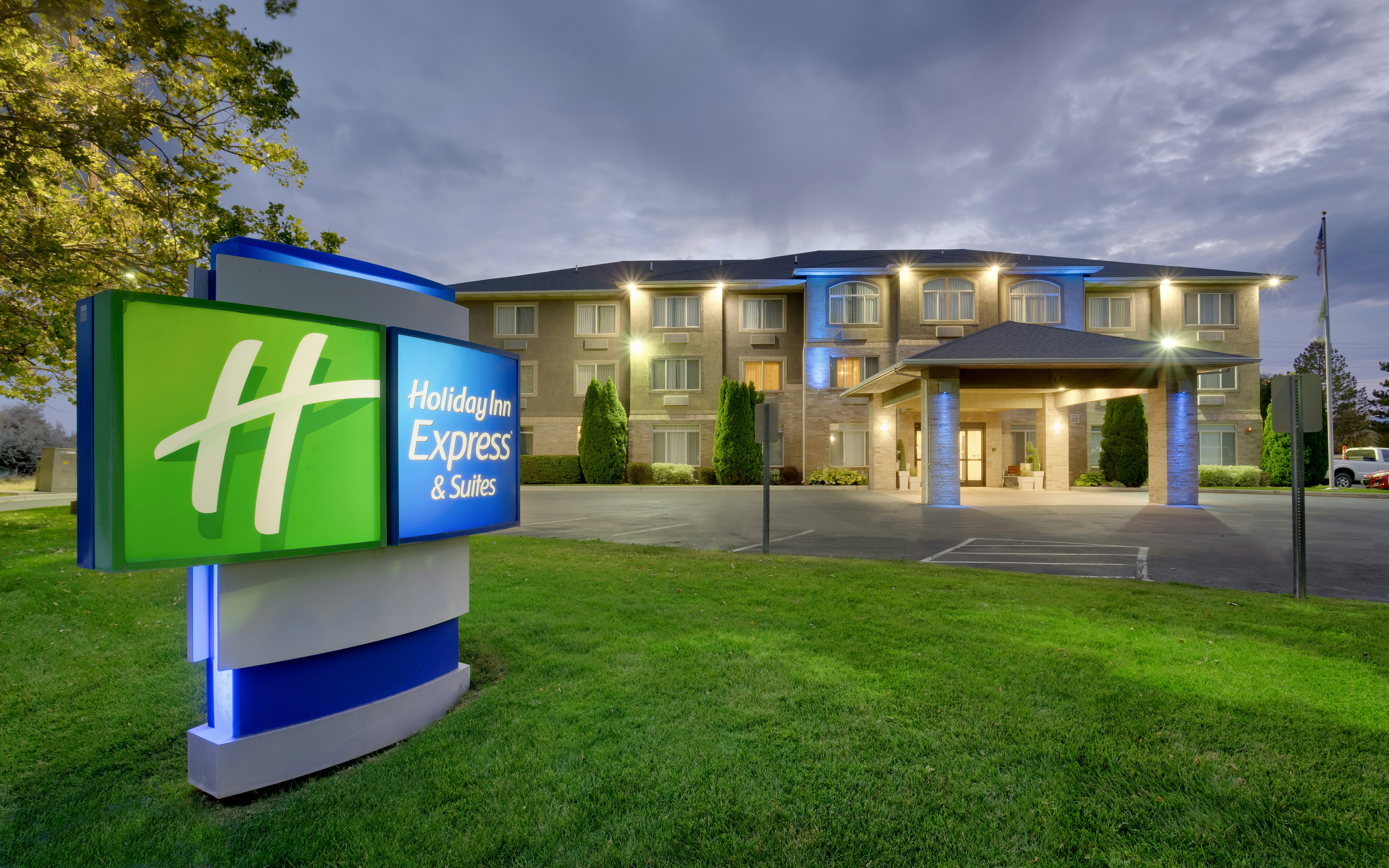 Holiday Inn Express Hotel And Suites American Fork North Provo 8/73