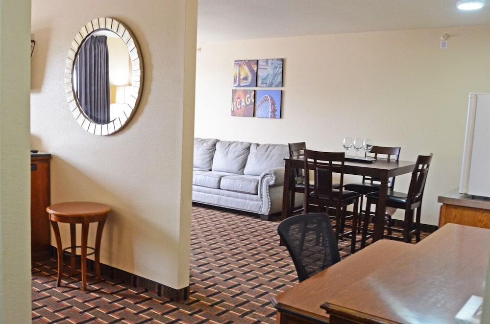 HERITAGE GRAND INN 90/100