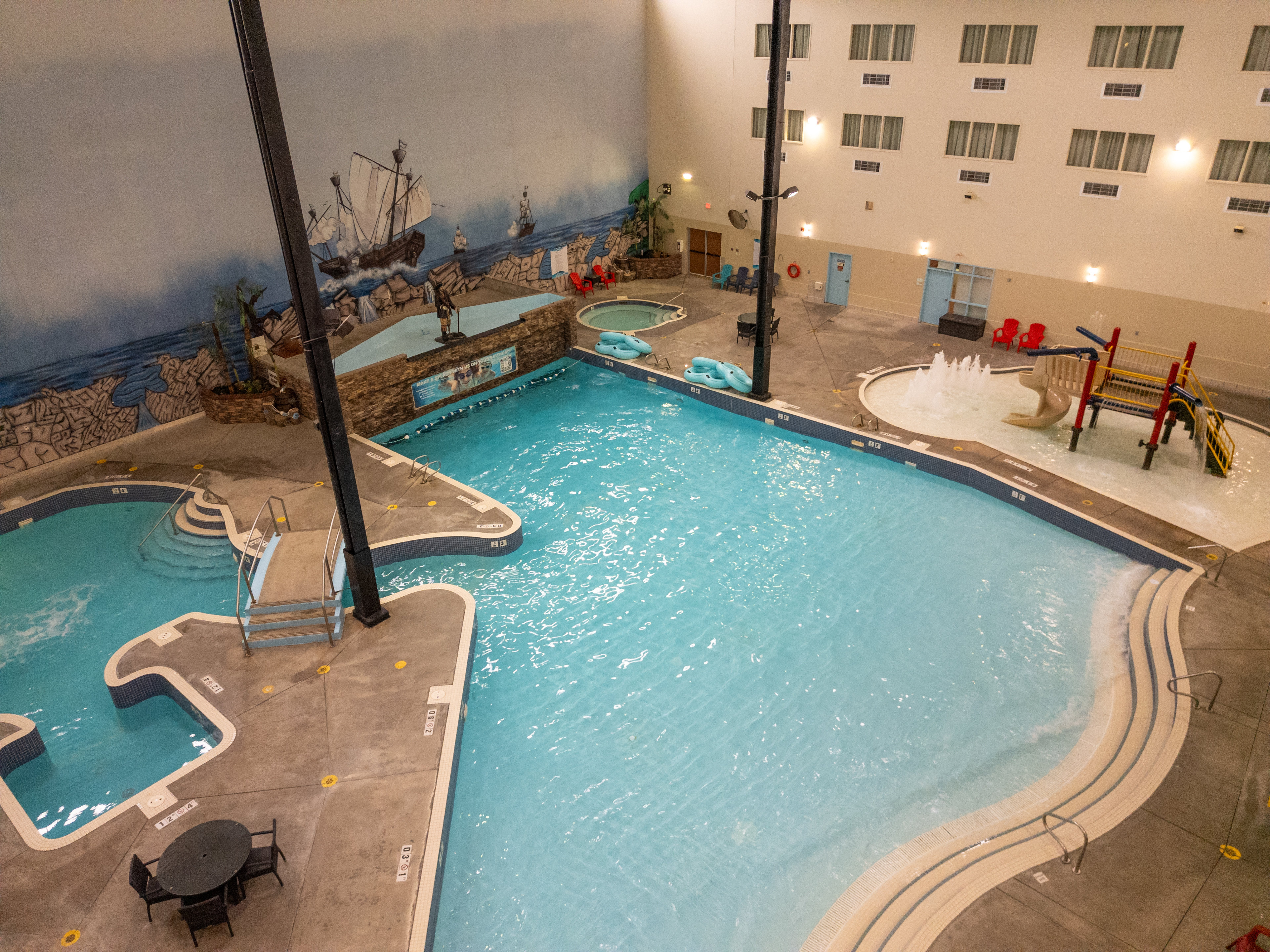 HOLIDAY INN LETHBRIDGE 18/50
