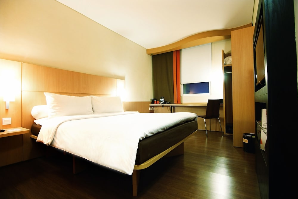 Ibis Surabaya City Center 18/61