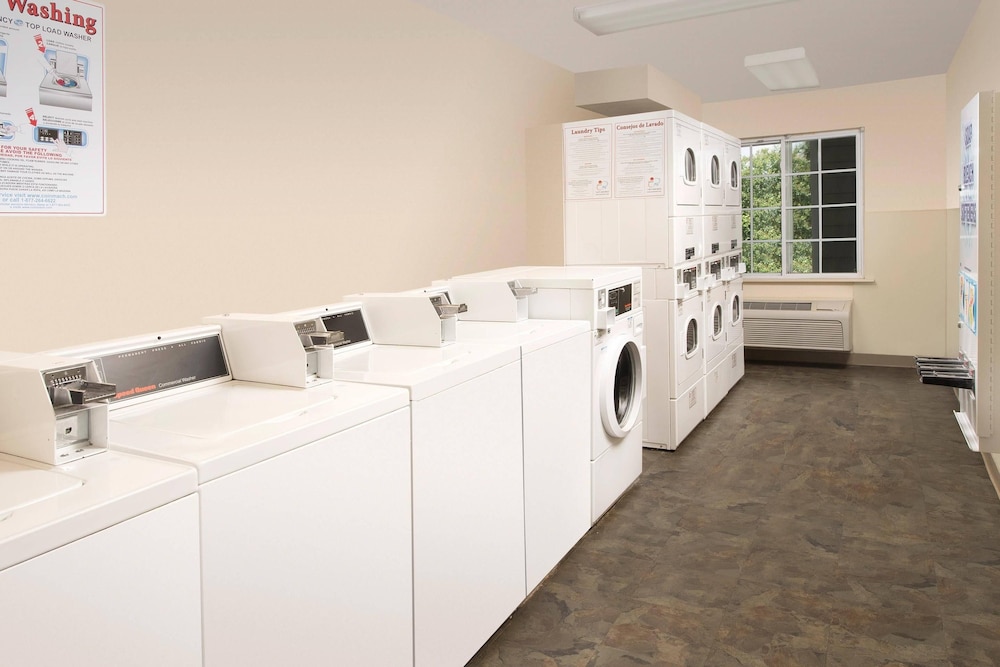 WoodSpring Suites Charlotte Gastonia 13/39
