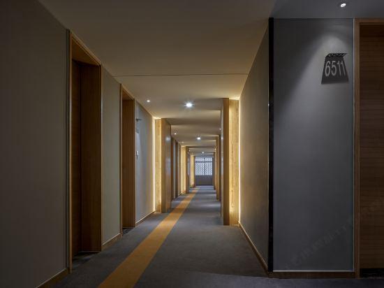 Orange Boutique Hotel Xinyang 17/28