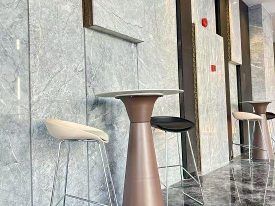 Dears Hotel Shanghai Jingan 40/58