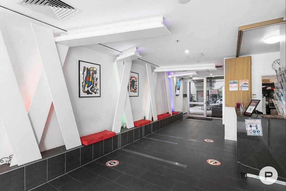 MIRO APARTMENTS 35/71